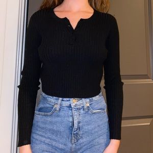 Cropped black sweater